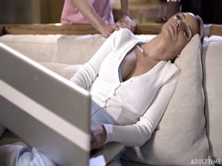 Pervert Teen Convinces Stepmom Pristine Edge to Fuck so She Can Stay Focused on Work